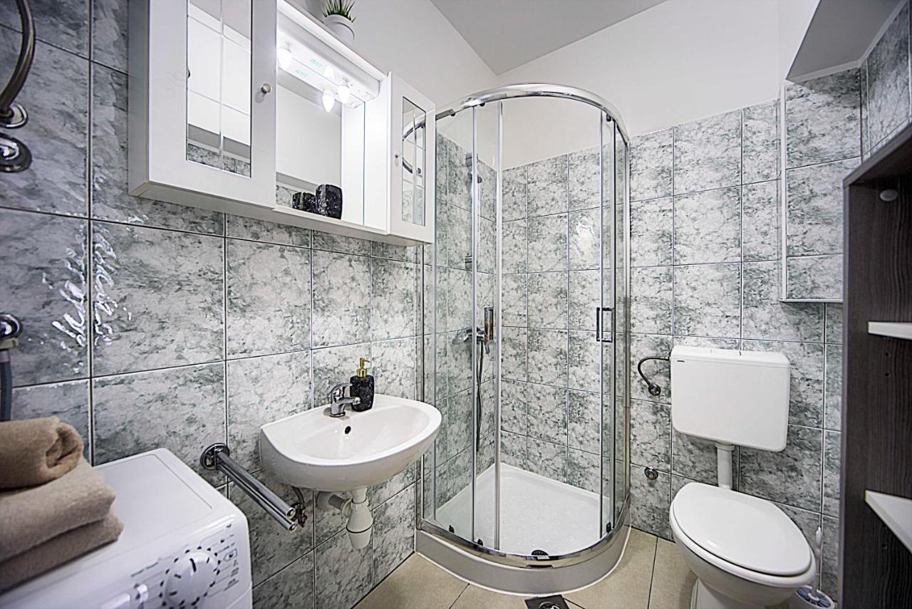 Apartment Korado Пула Екстериор снимка