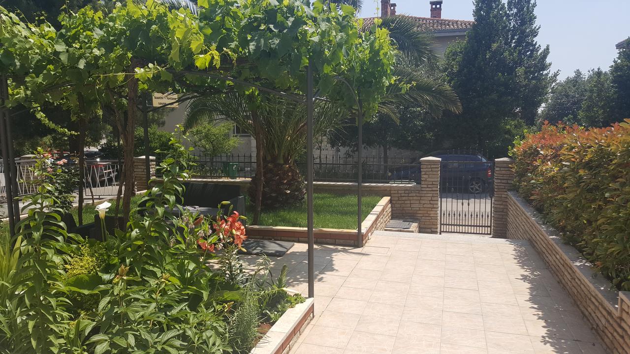 Apartment Korado Пула Екстериор снимка
